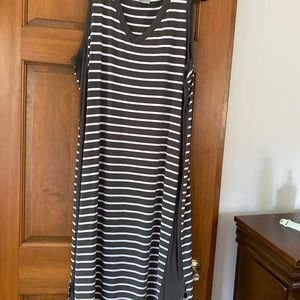 Chico’s Zenergy Sleeveless MIDI Dress